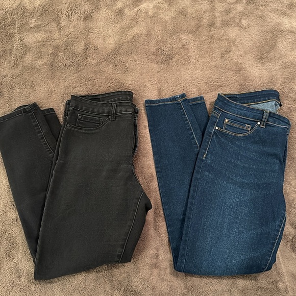 Pair of women’s skinny jeans - Picture 3 of 8